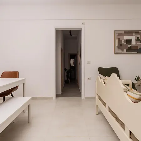 Villa Nayia - Private Oasis
